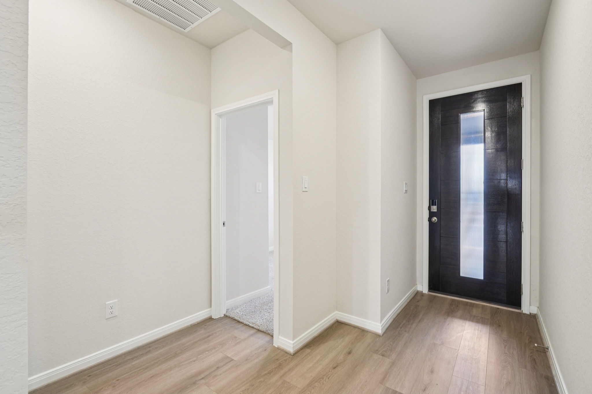 San Antonio - Catalina - 3002 Junction Bay Converse TX 78109 - 005