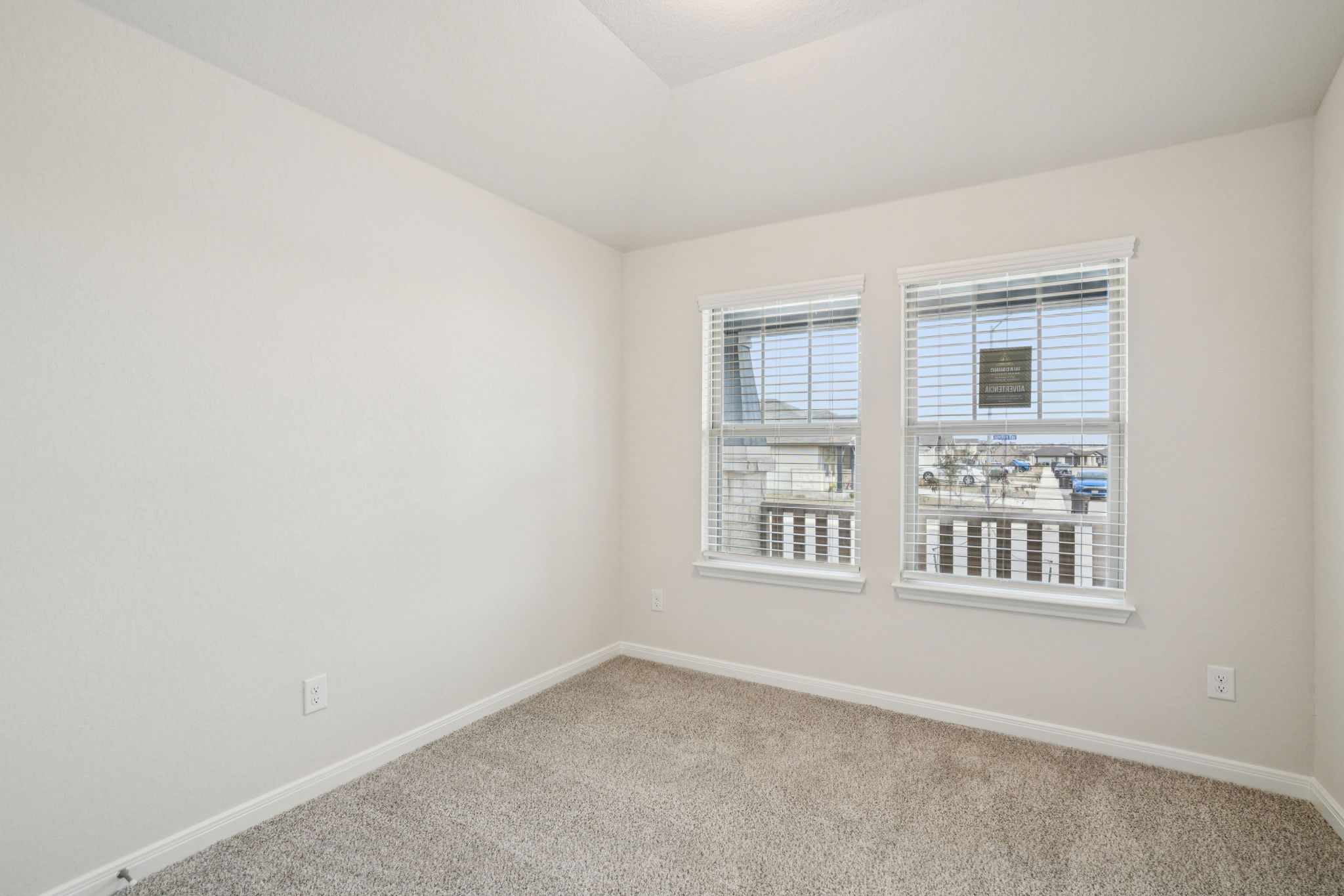 San Antonio - Catalina - 3002 Junction Bay Converse TX 78109 - 017