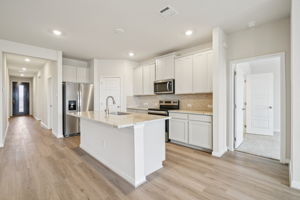 San Antonio - Catalina - 3002 Junction Bay Converse TX 78109 - 011