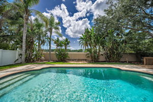 Pool2