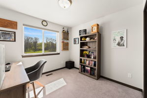  Photo 0