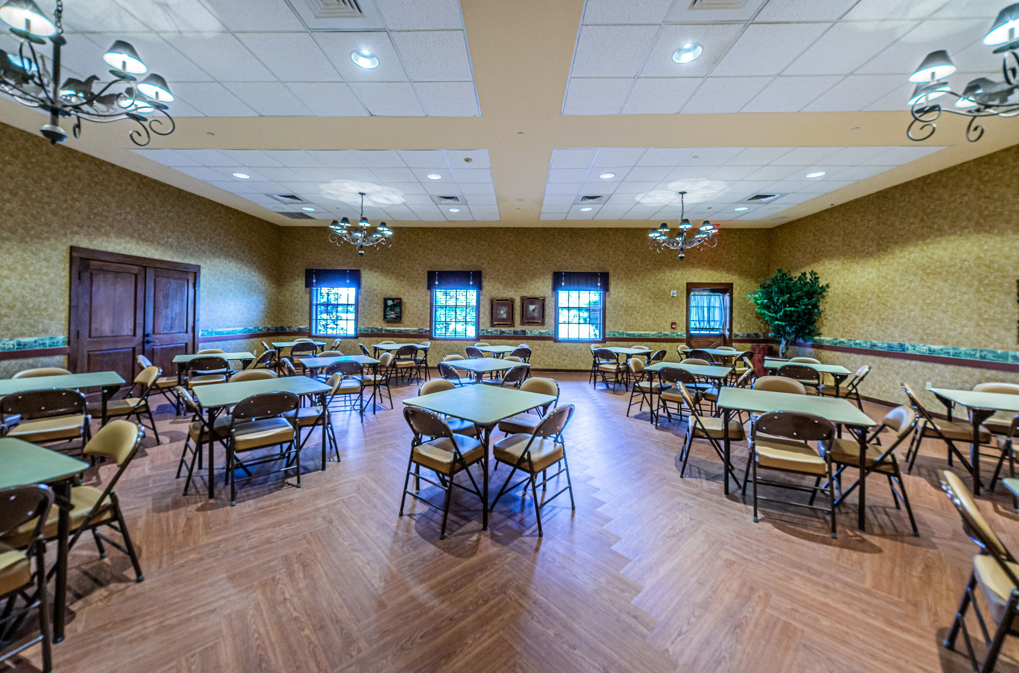 3-Clubhouse