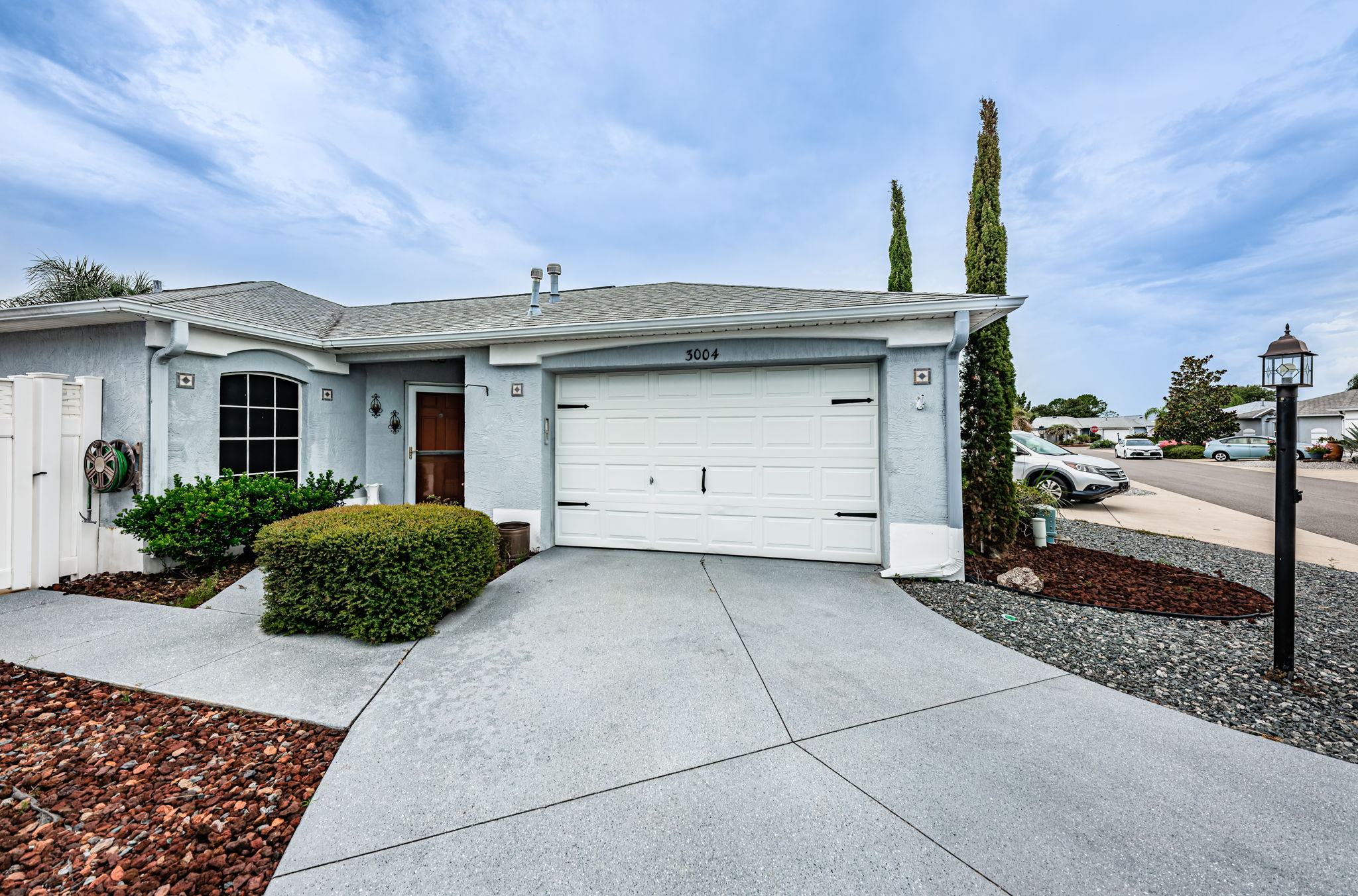 Front Exterior2