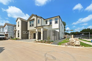 Houston - Dunvale Village - 3004 Moontide Ln, Houston, TX 77063 - 002