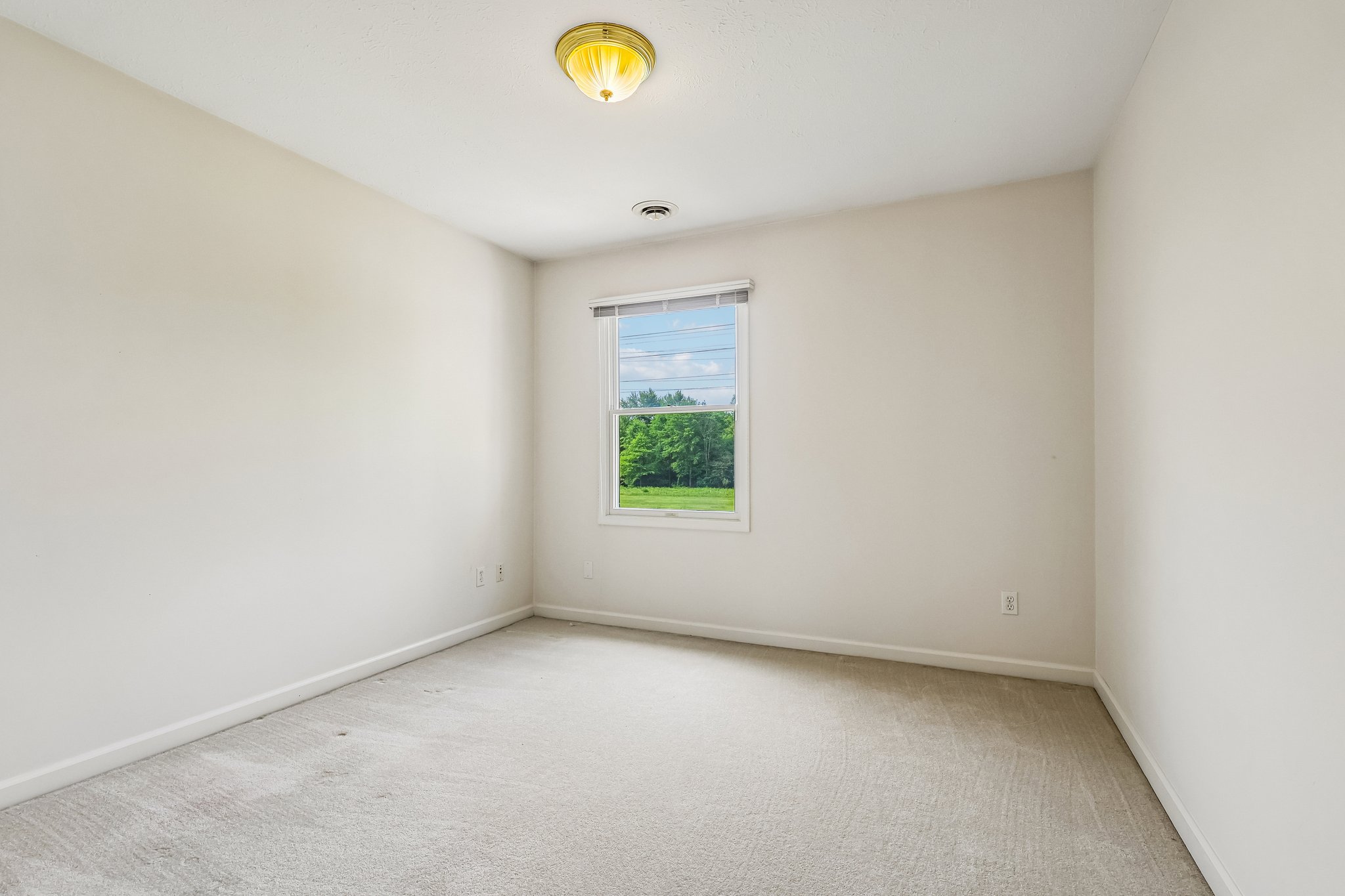 Westminster Dr-S0707-031.jpg