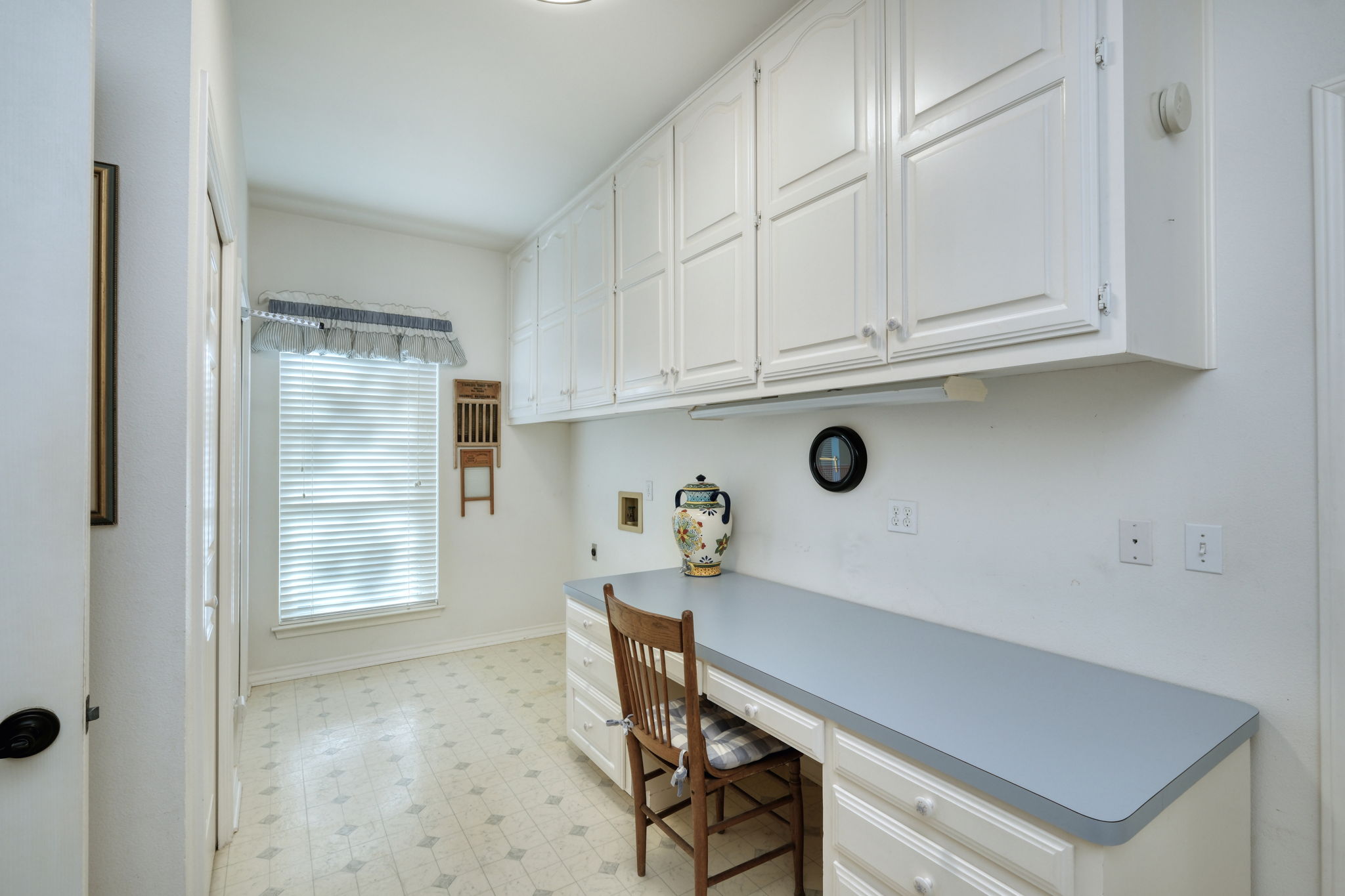 Laundry Room/Office