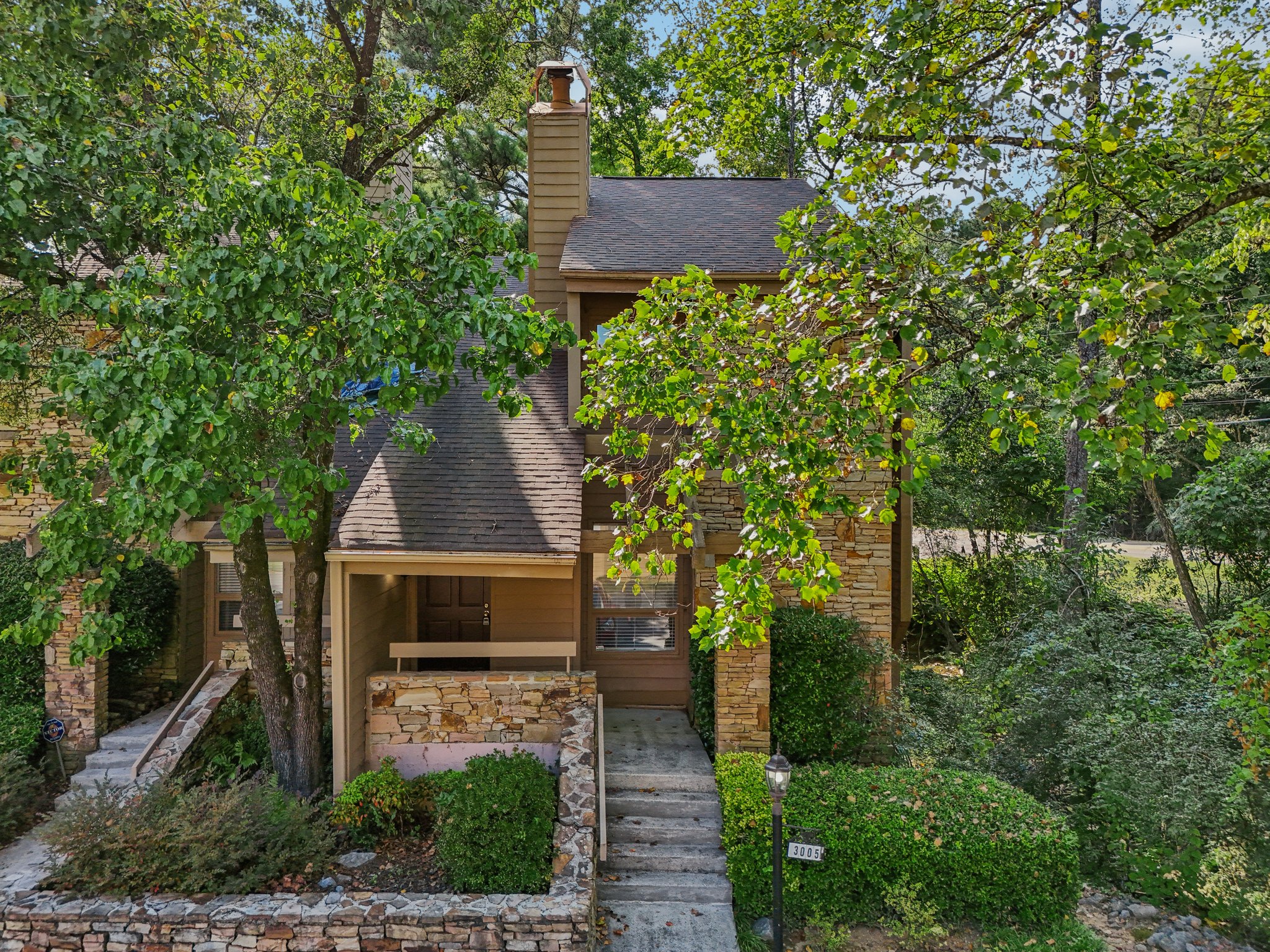 Cahaba Cliffs Dr-S1309-026.jpg
