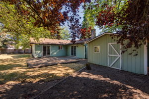  Photo 64