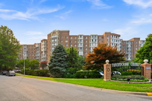  Photo 0