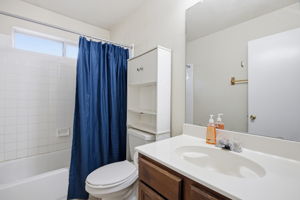  Photo 31