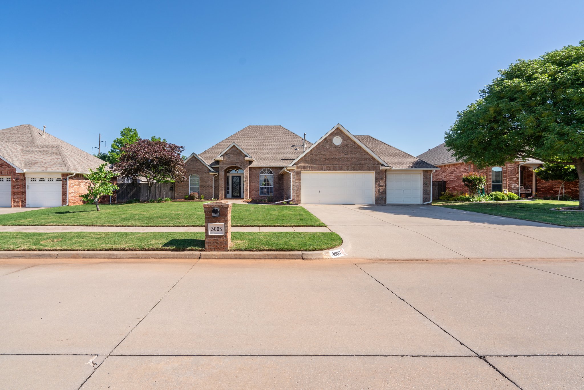 3005 Summit Hill Rd_001.jpg