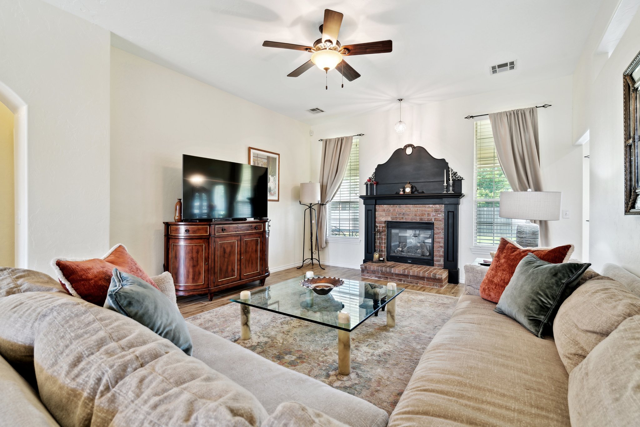 3005 Summit Hill Rd_007.jpg
