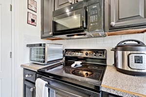 3005 Summit Hill Rd_018.jpg