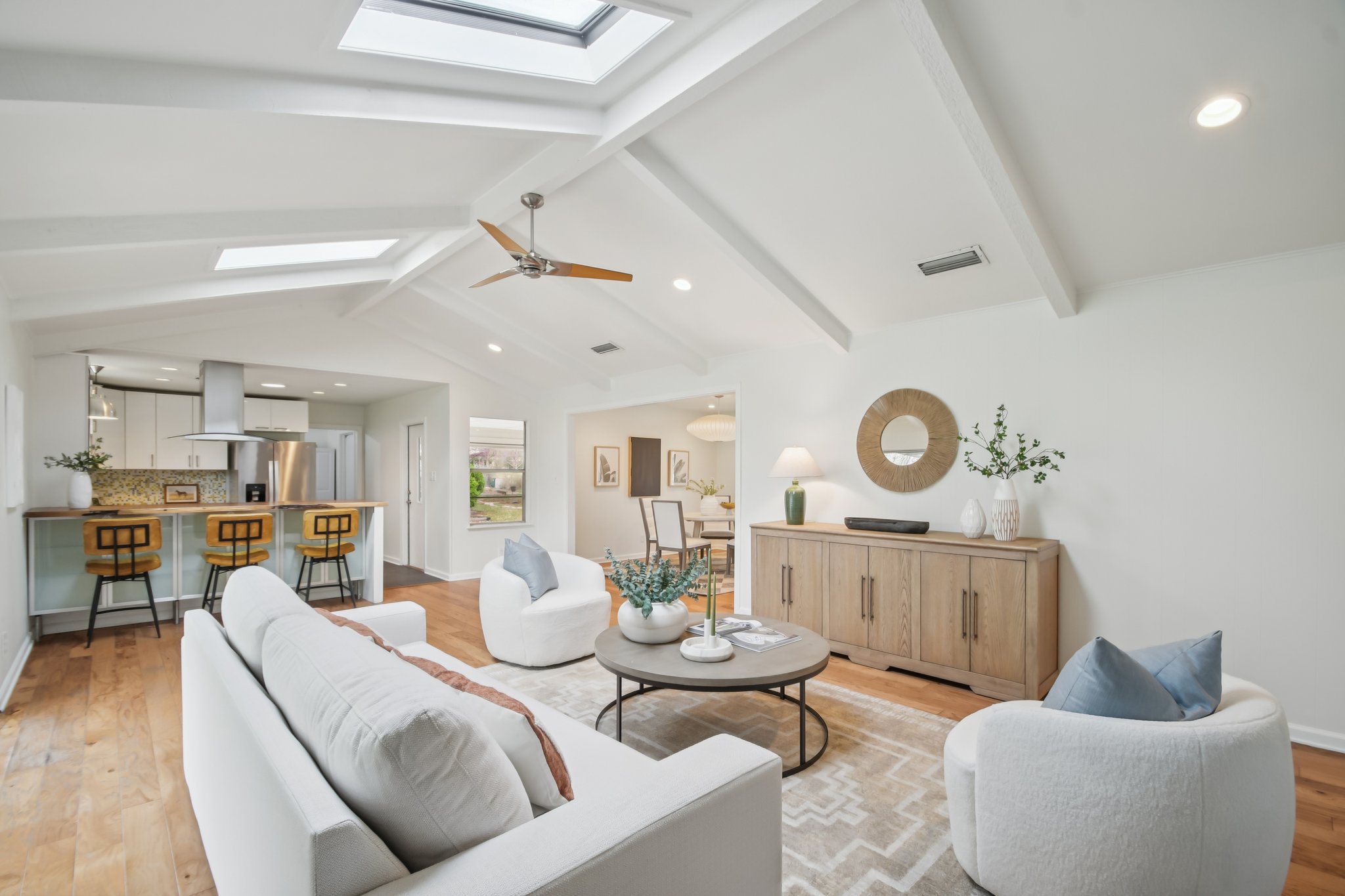 White Rock Dr-S0603-011.jpg