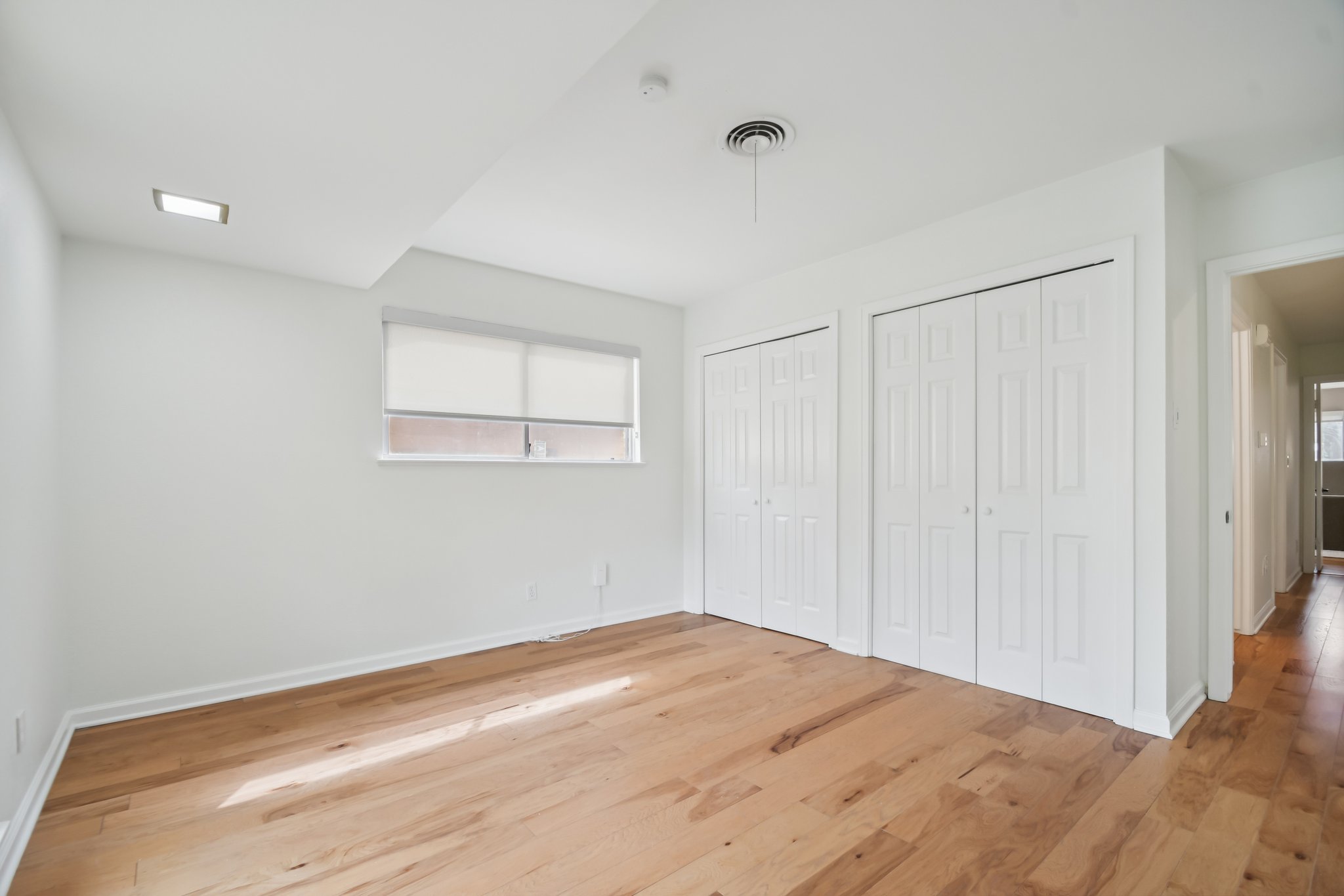 White Rock Dr-S0603-025.jpg