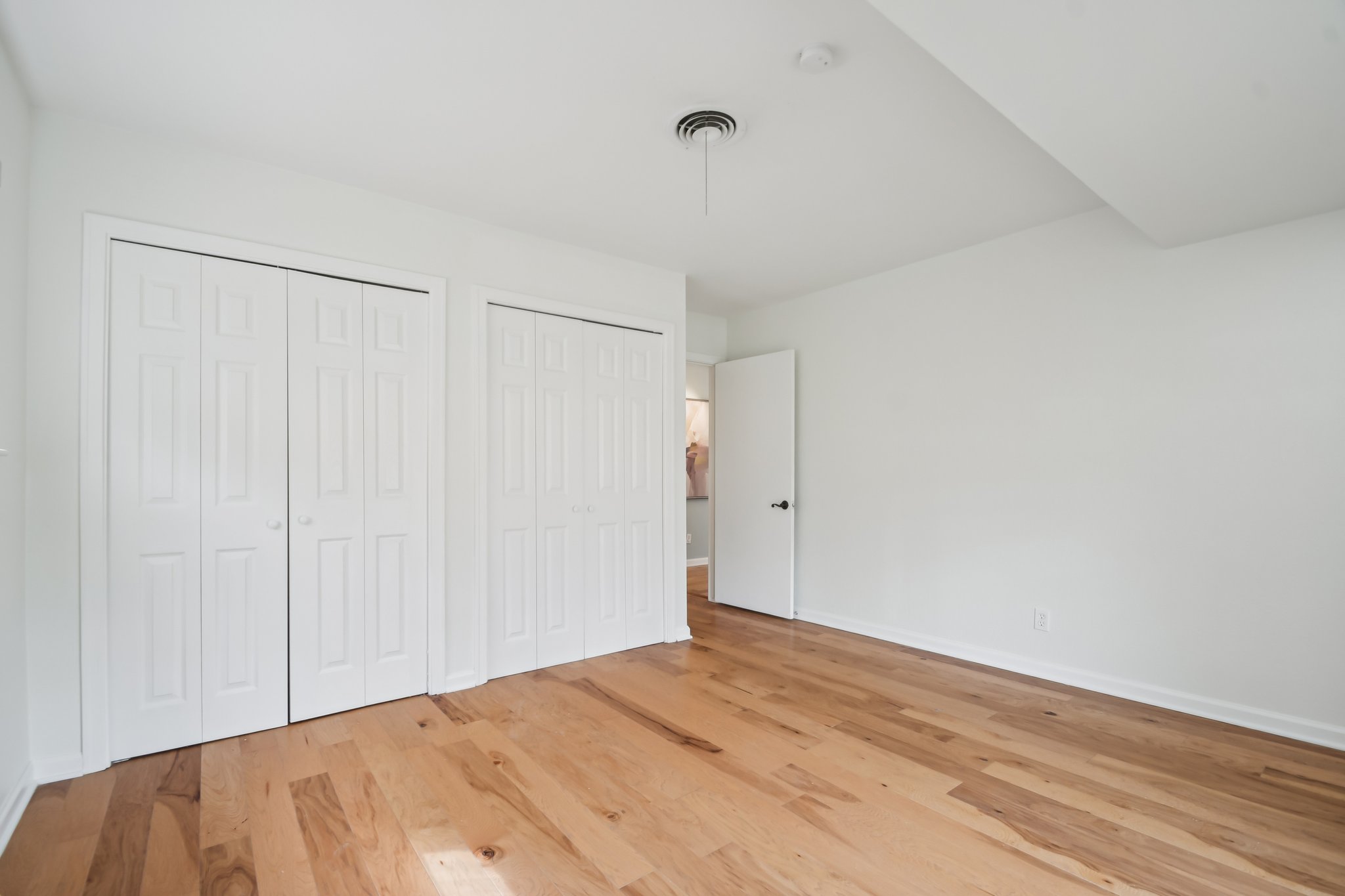 White Rock Dr-S0603-026.jpg