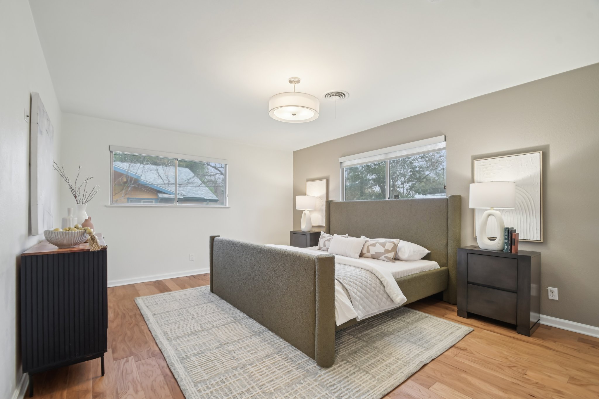 White Rock Dr-S0603-030.jpg