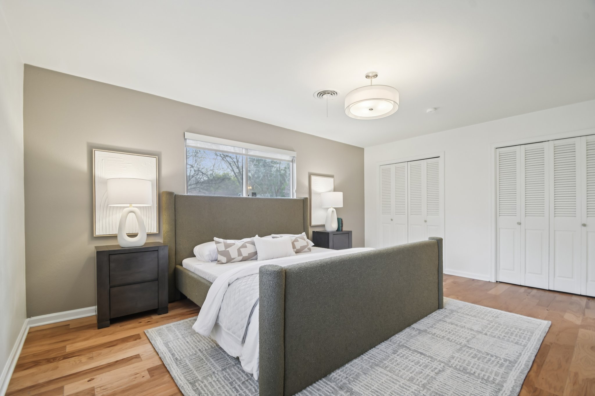 White Rock Dr-S0603-031.jpg