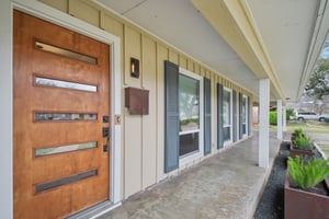 White Rock Dr-S0603-004.jpg