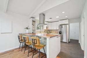 White Rock Dr-S0603-016.jpg