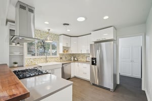 White Rock Dr-S0603-019.jpg