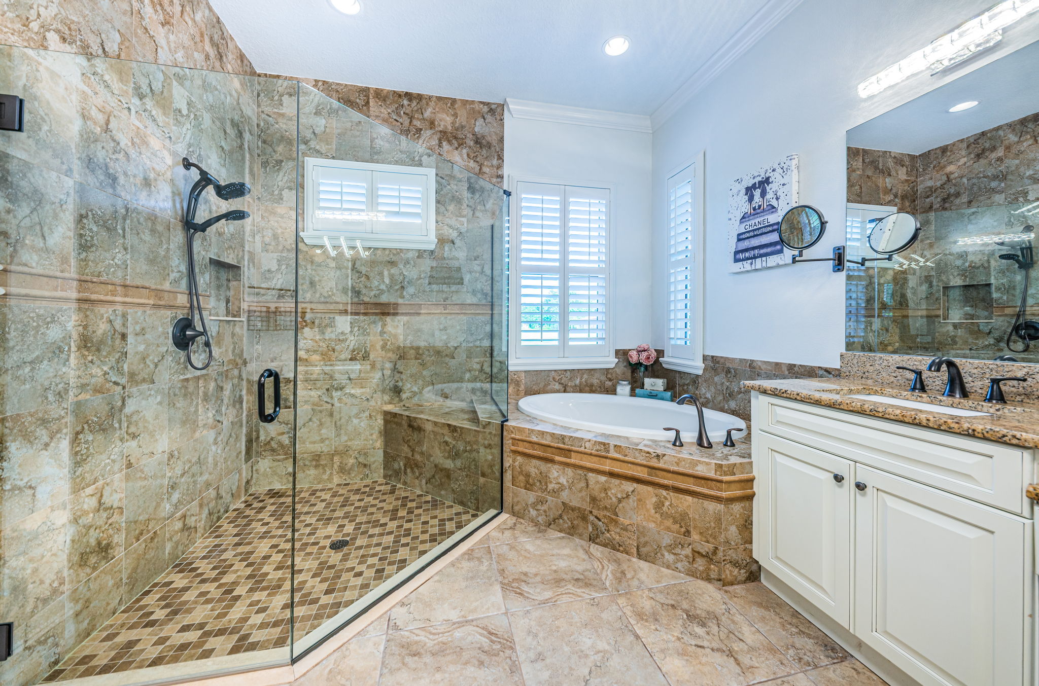 Primary Bathroom1b