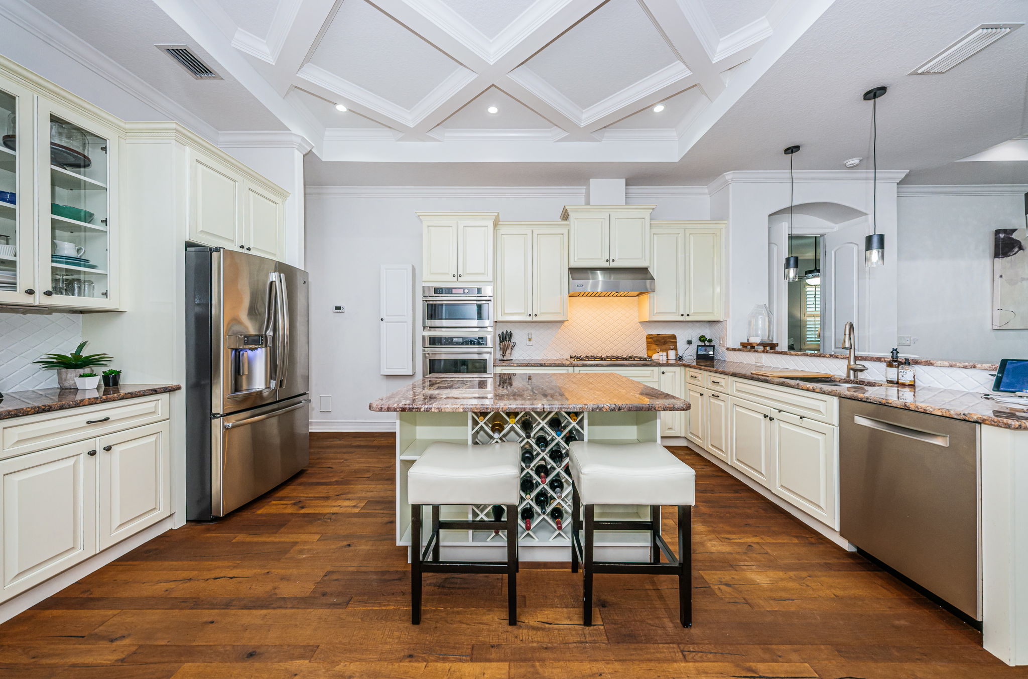 Kitchen12