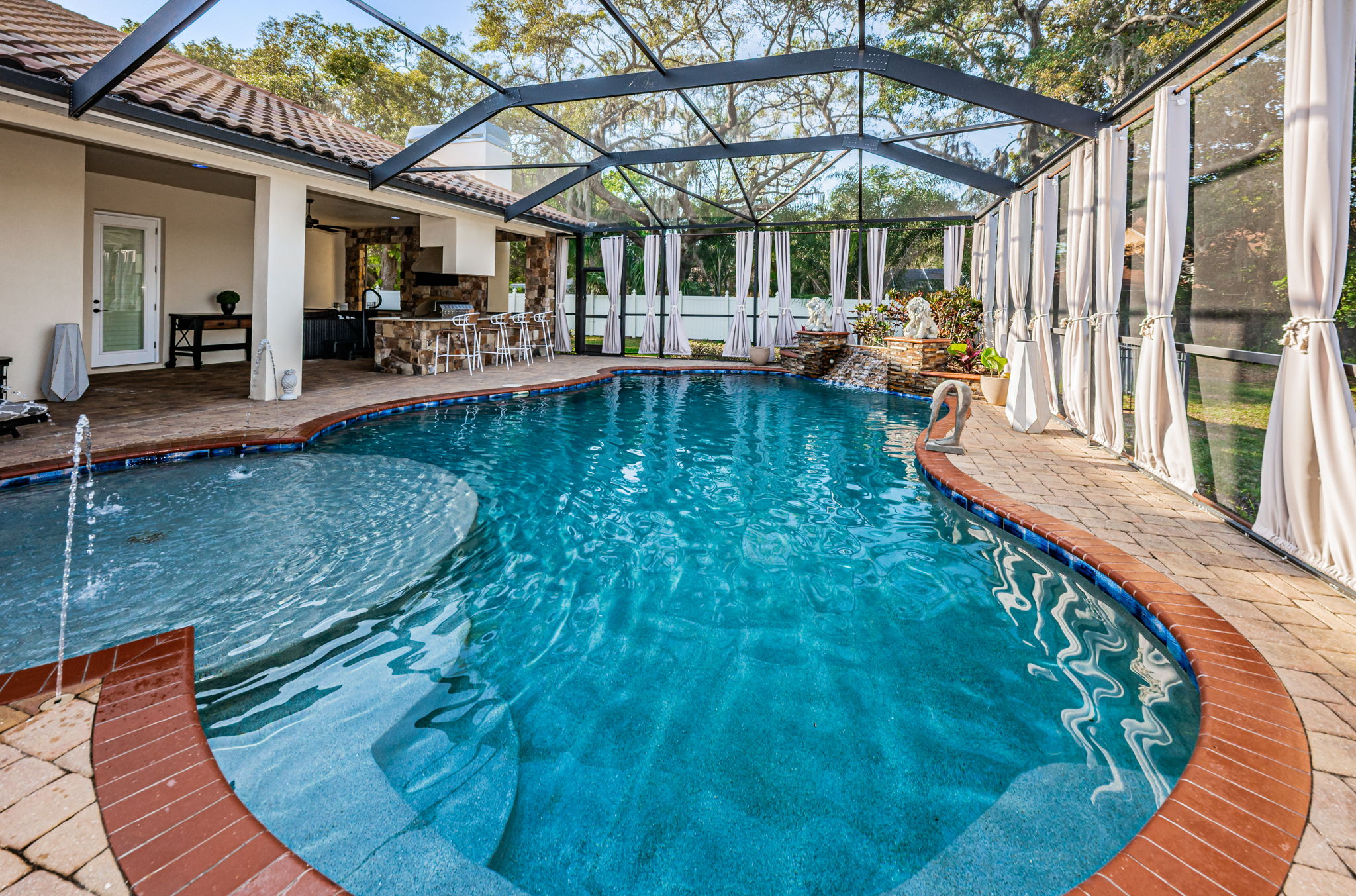 Pool2