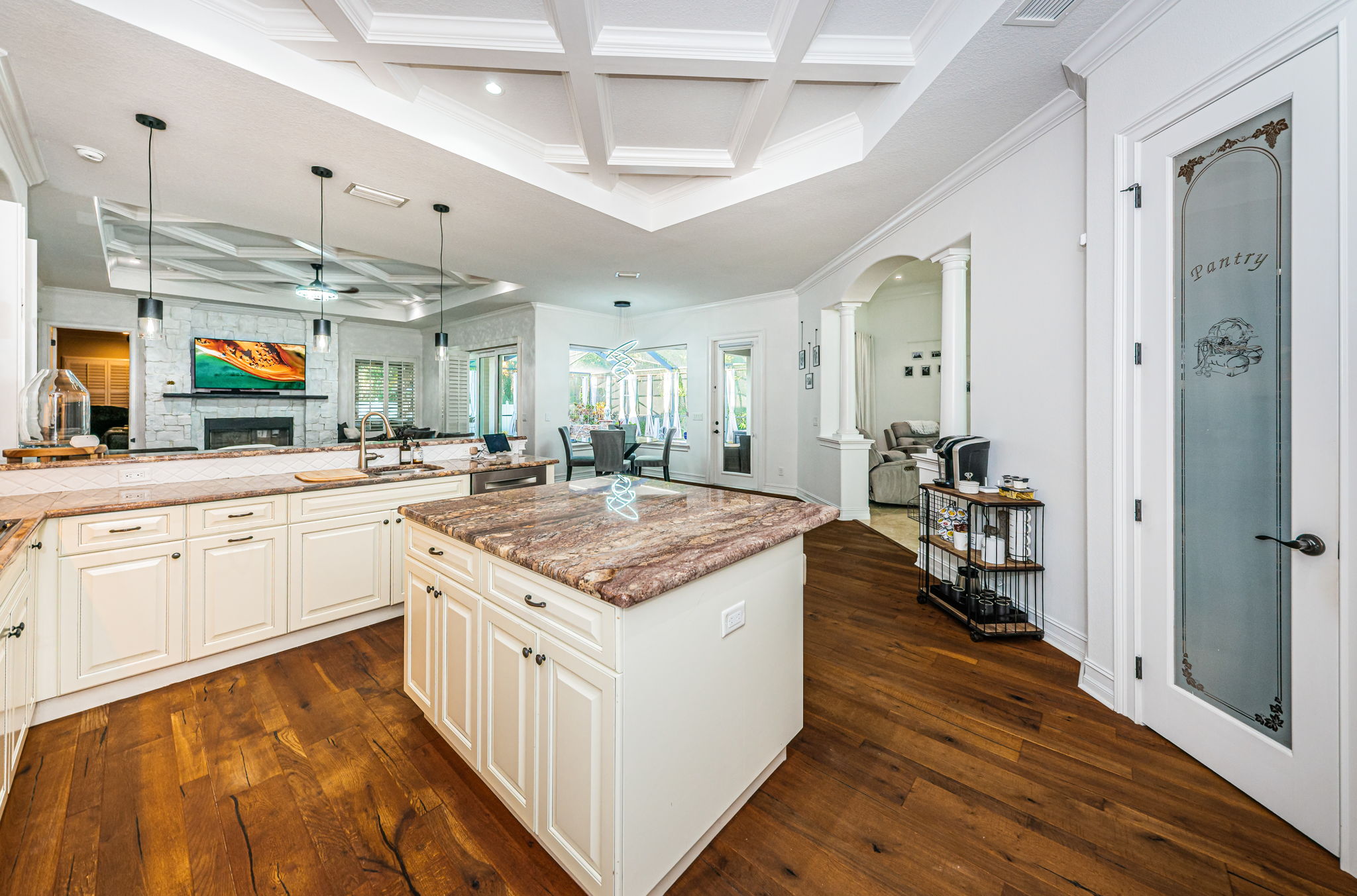 Kitchen8