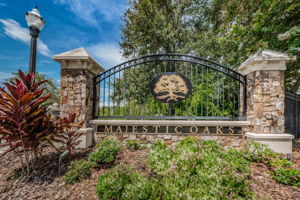 5-Majestic Oaks