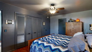  Photo 43