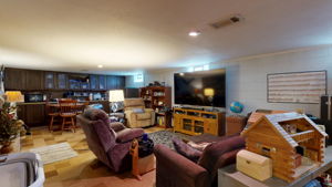  Photo 49