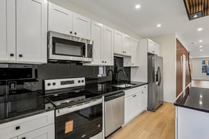 Presstman St-S1806-013.jpg