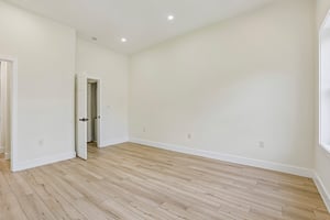 Presstman St-S1806-023.jpg