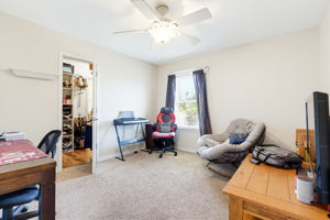  Photo 31