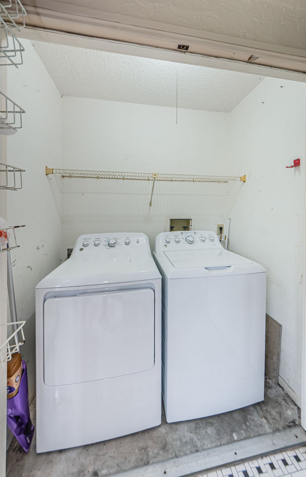 Laundry Room 1-2