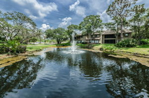 8-Lanai Water View