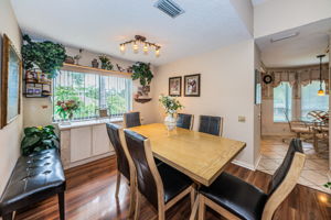 Dining Room4