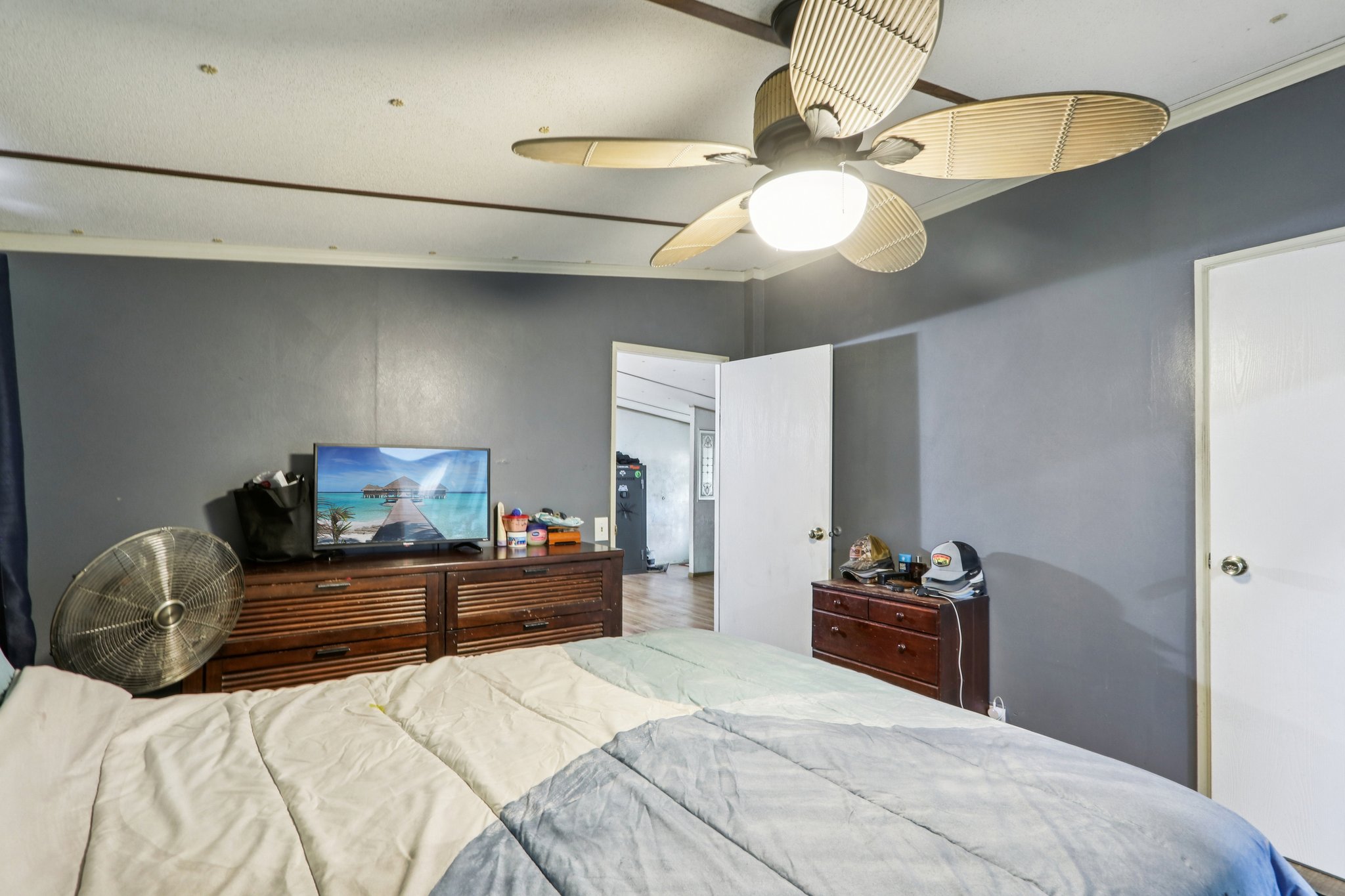 Aldan St-S1302-022.jpg