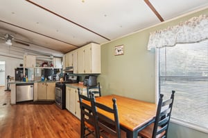 Aldan St-S1302-009.jpg