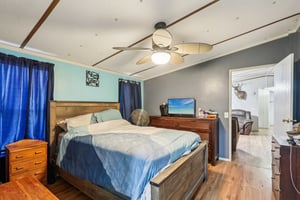 Aldan St-S1302-021.jpg