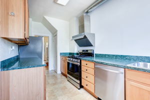 3009 Cresmont Ave Baltimore MD 21211_019