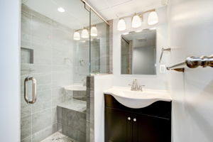 3009 Cresmont Ave Baltimore MD 21211_048