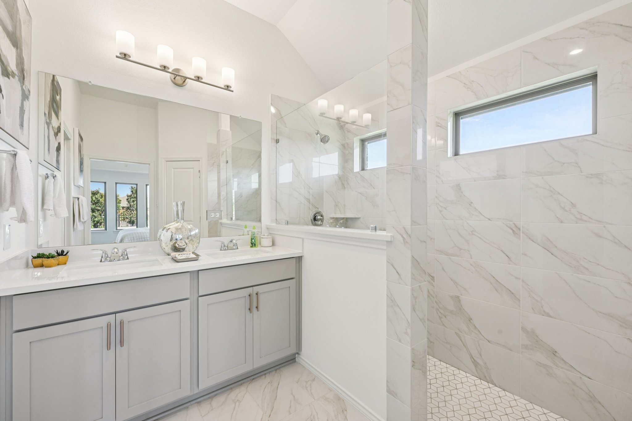 Hickory Hvn Ln-S0704-032.jpg