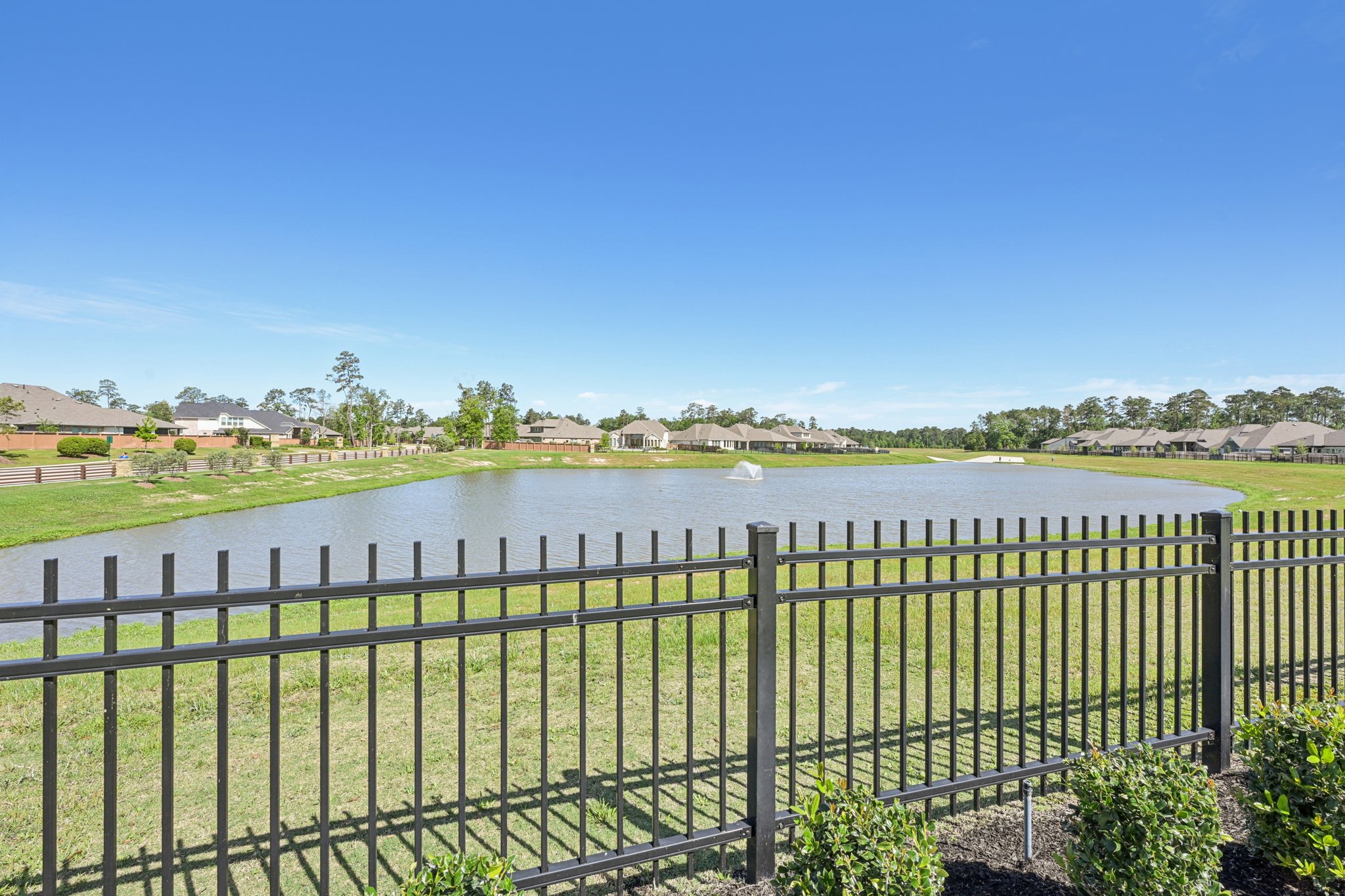 Hickory Hvn Ln-S0704-041.jpg