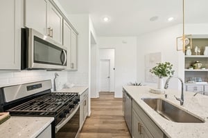 Hickory Hvn Ln-S0704-020.jpg