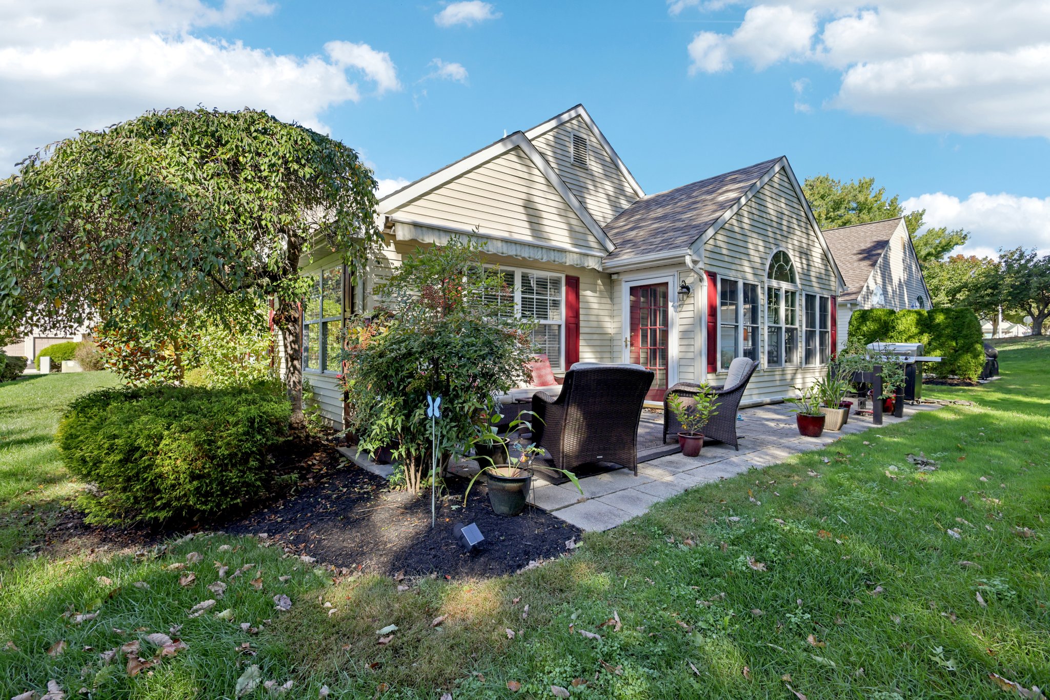 Springwater Ct-S1810-037.jpg