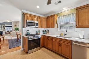 Springwater Ct-S1810-015.jpg