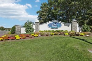 Springwater Ct-S1810-041.jpg