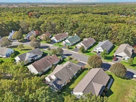 Springwater Ct-S1810-049.jpg